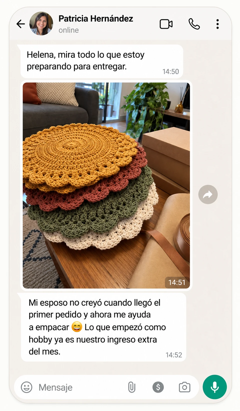 Conversación de WhatsApp con una alumna mostrando sus piezas prontas